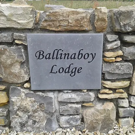 Ballinaboy 3*